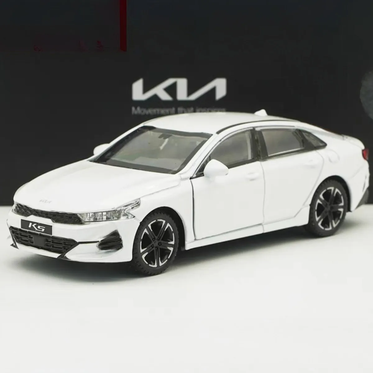1:38 Original Kia K5 Model Kia K5 Korean Car Ornament Collection Alloy Pull-back Car Model