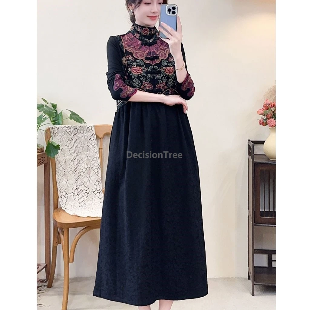 فستان سترة يومي مطرز ثقيل على الطراز العرقي لعام 2025 من القطن والكتان والجاكار رداء صيني للسفر والتصوير الفوتوغرافي فستان رائع