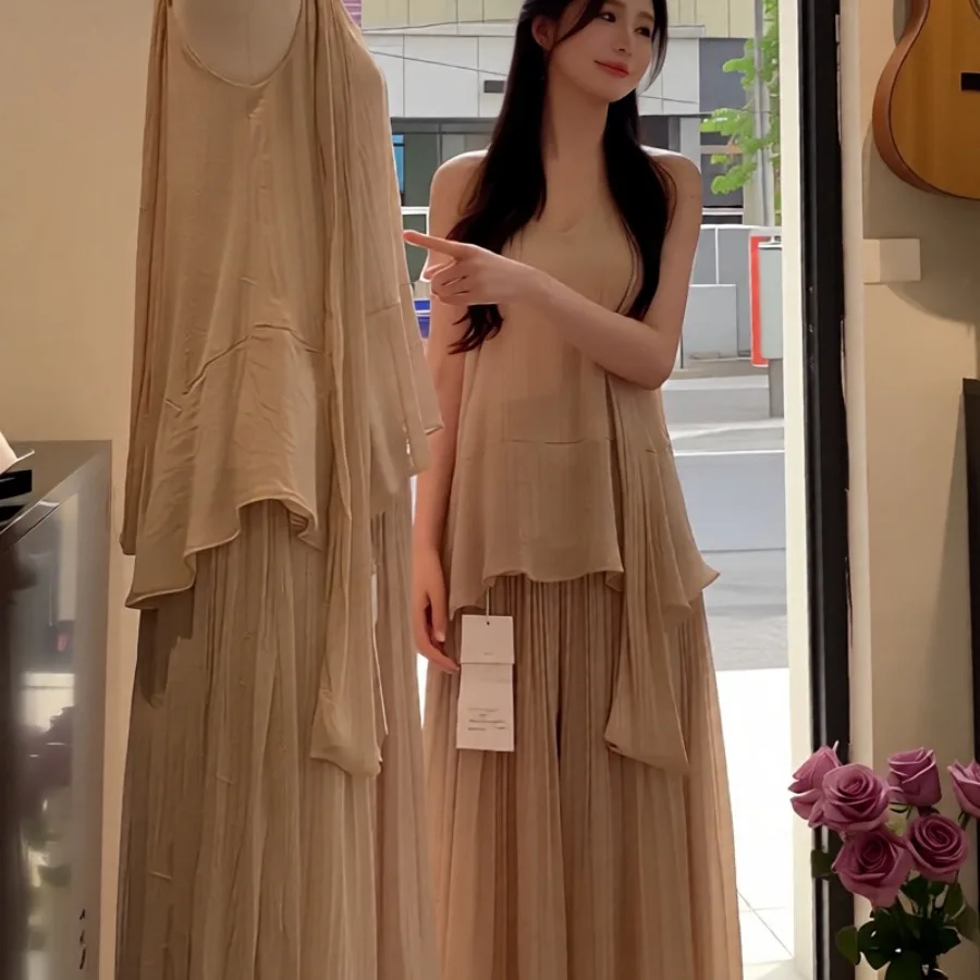 

Summer 2026 New Retro Chinese Style Simple Soft Shiny Silk Half Skirt Set Women's Fashion Casual V-neck Loose Fit Two-piece