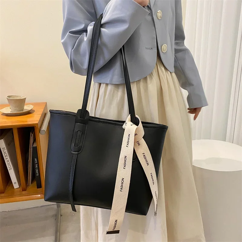 Luxury High Quality Women Handbag Designer Brand Shoulder Bag Large Capacity Solid Color Underarm Bag Lady Reusable Shopping Bag