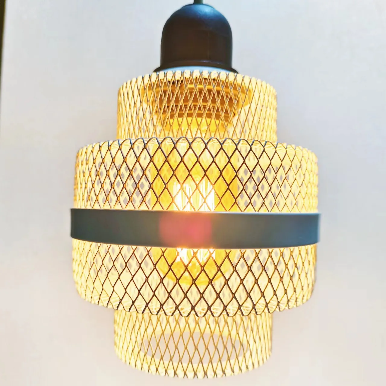 Metal Hollow Diamond Mesh Lampshade Minimalist Pendant Light Lampcovers Courtyard Bar