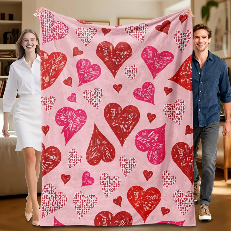 

1 piece pink heart-patterned flannel blanket, soft, suitable for sofa, bed, office, all-season use.