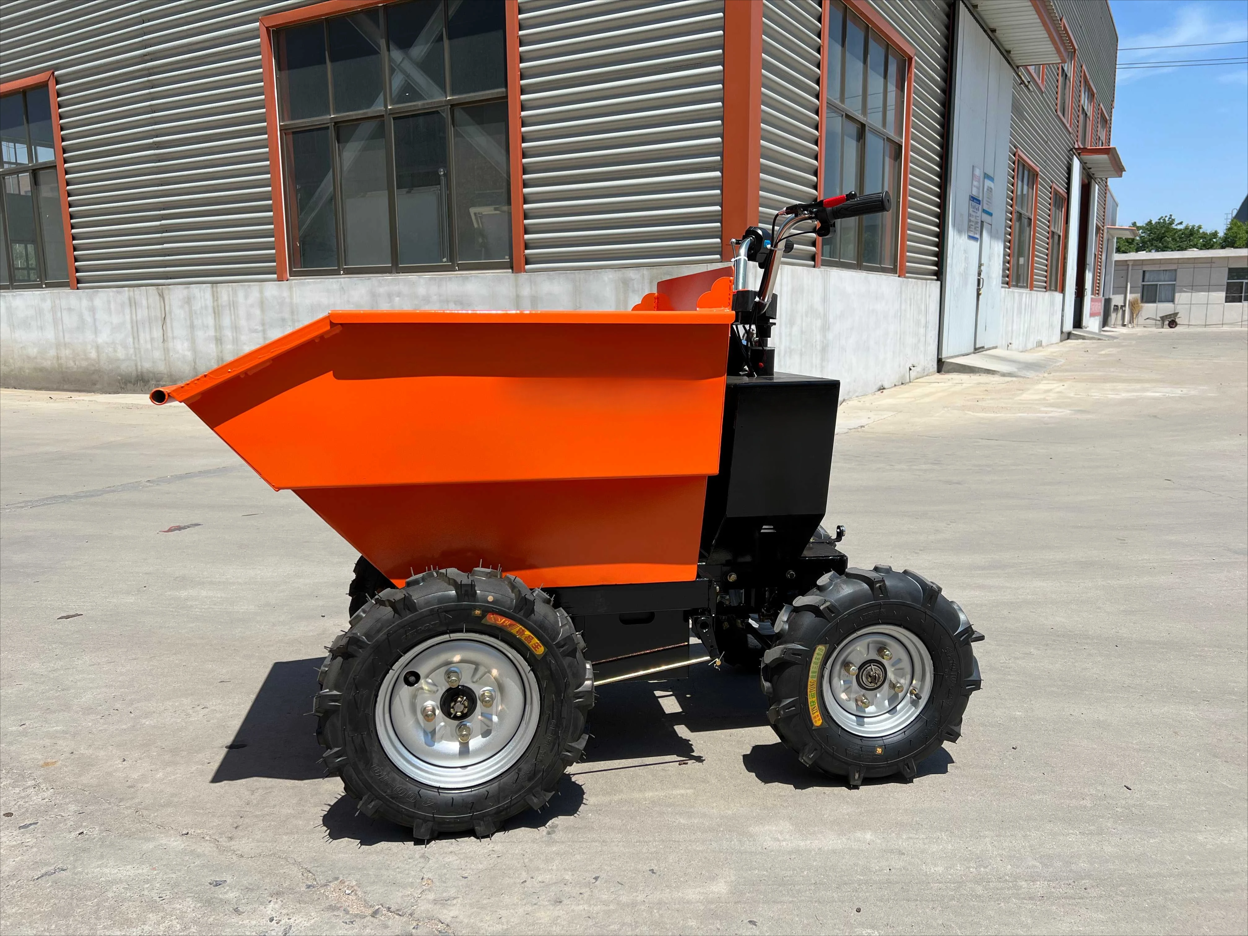 Многопогрузчик, колесный транспортер, мини-самосвал, самозагрузочный двигатель, низкое потребление топлива для дома