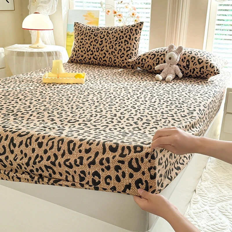 Retro Brown Leopard Pattern Fitted Sheet Set 2Pcs Pillowcases All-Round Elastic Bed Sheet Wrinkle Resistant Mattress Protector,