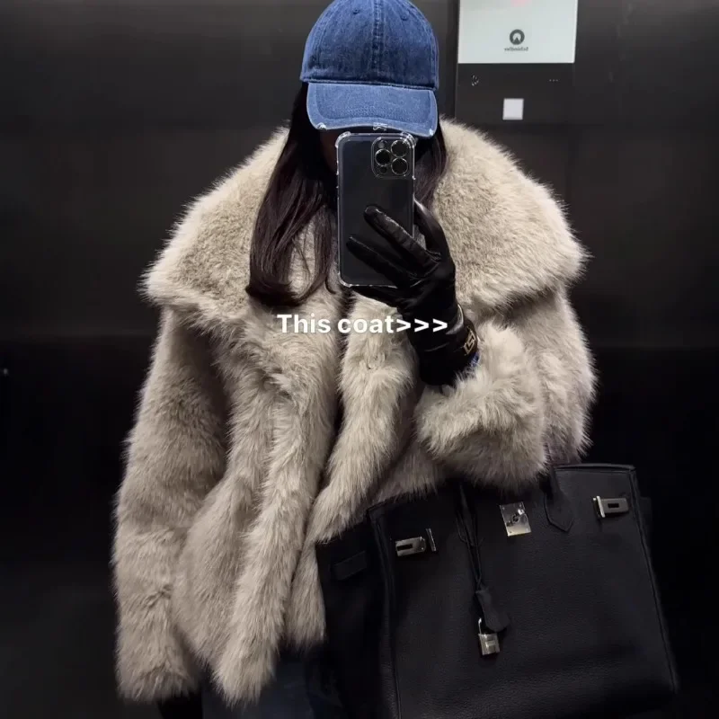 Women Luxury Faux Fur Coat 2025 Winter High Street Fashion Big Turn Down Collar Long Sleeve Open Stitch Furry Warm Outerwear