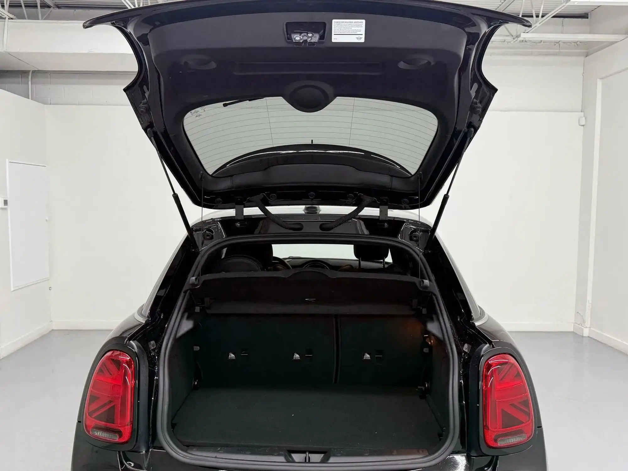 Back Struts Damper With Spring For Mini Cooper F55 2014 15-2024 Only 5-Door Hatchback Rear Tailgate Boot Gas Spring Lift Support