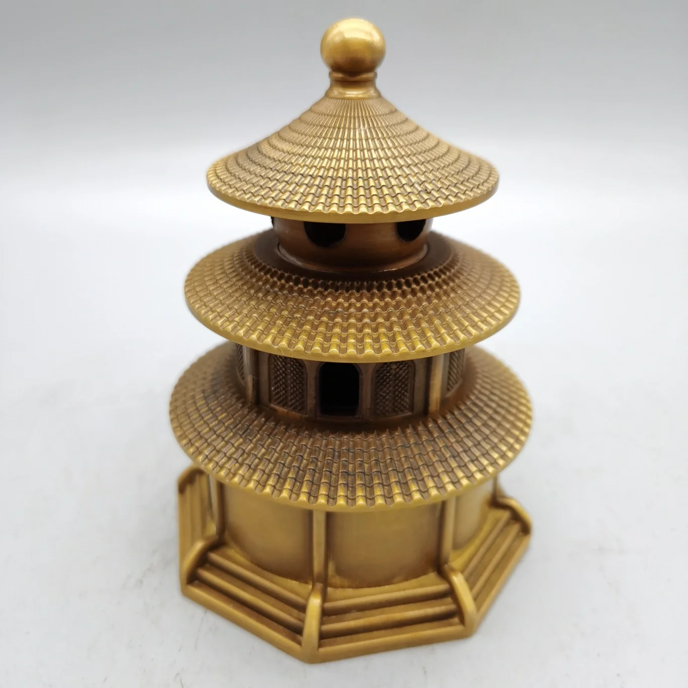 

Antique Bronze Ware Collection Temple Of Heaven Incense Burner Craftsmanship Exquisite Home Crafts Ornaments