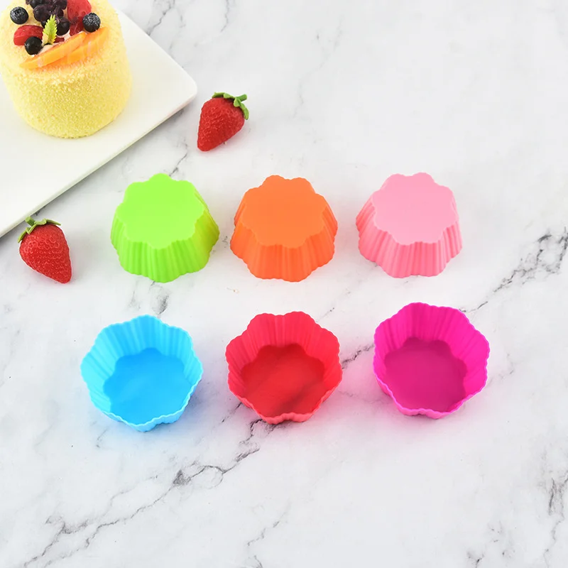 Flower Silicone Muffin Cake Cups Home Creative Baking Molds for Jelly Pudding Cake Cookie