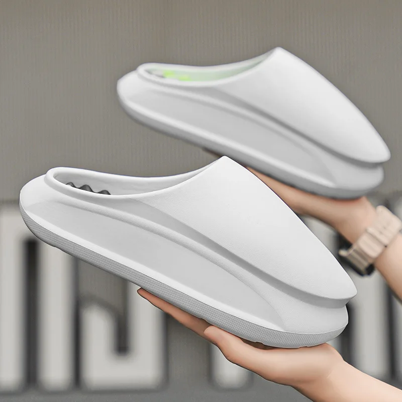 

Новые летние повседневные модные сандалии с цветными блоками на толстой подошве, модные пляжные тапочки с закрытым носком в корейском стиле для пар