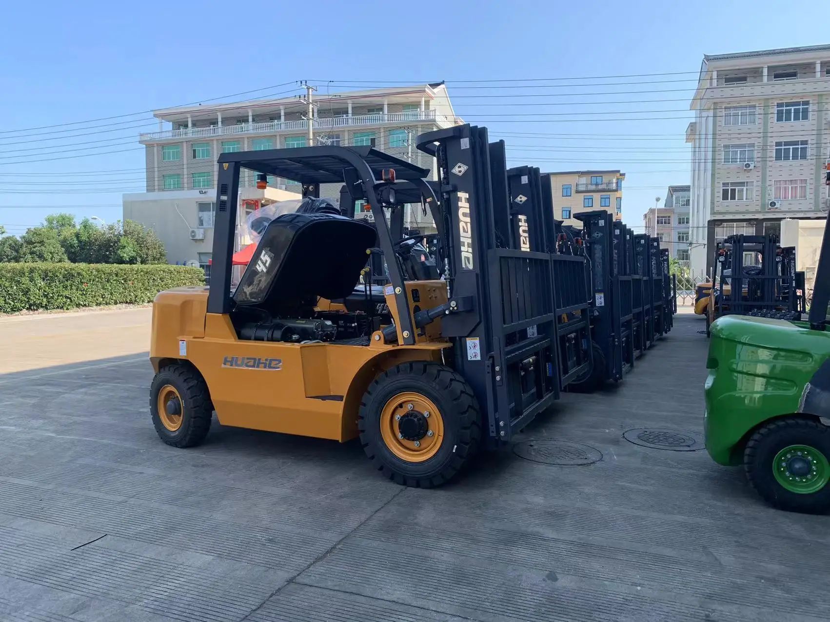 Strong and Reliable High Quality Diesel Forklift 4 Ton Diesel Forklift  for All Your Construction