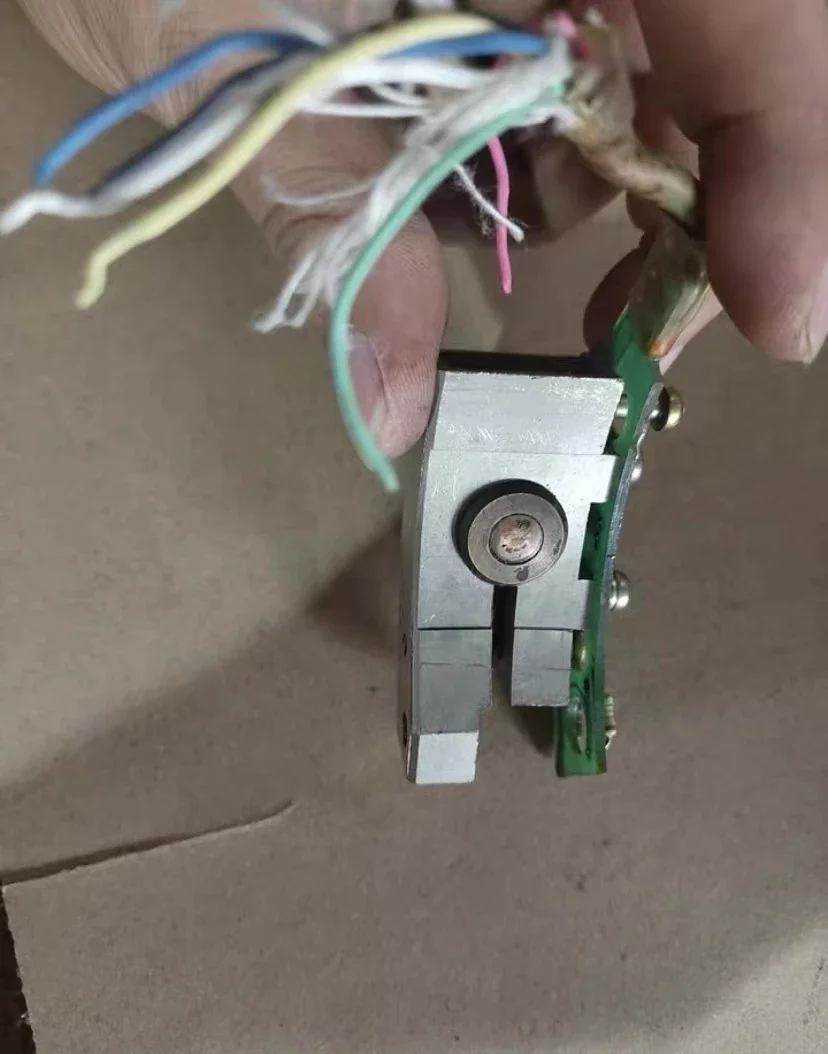 A20B-2002-0300 Sensor Used tested ok A20B 2002 0300