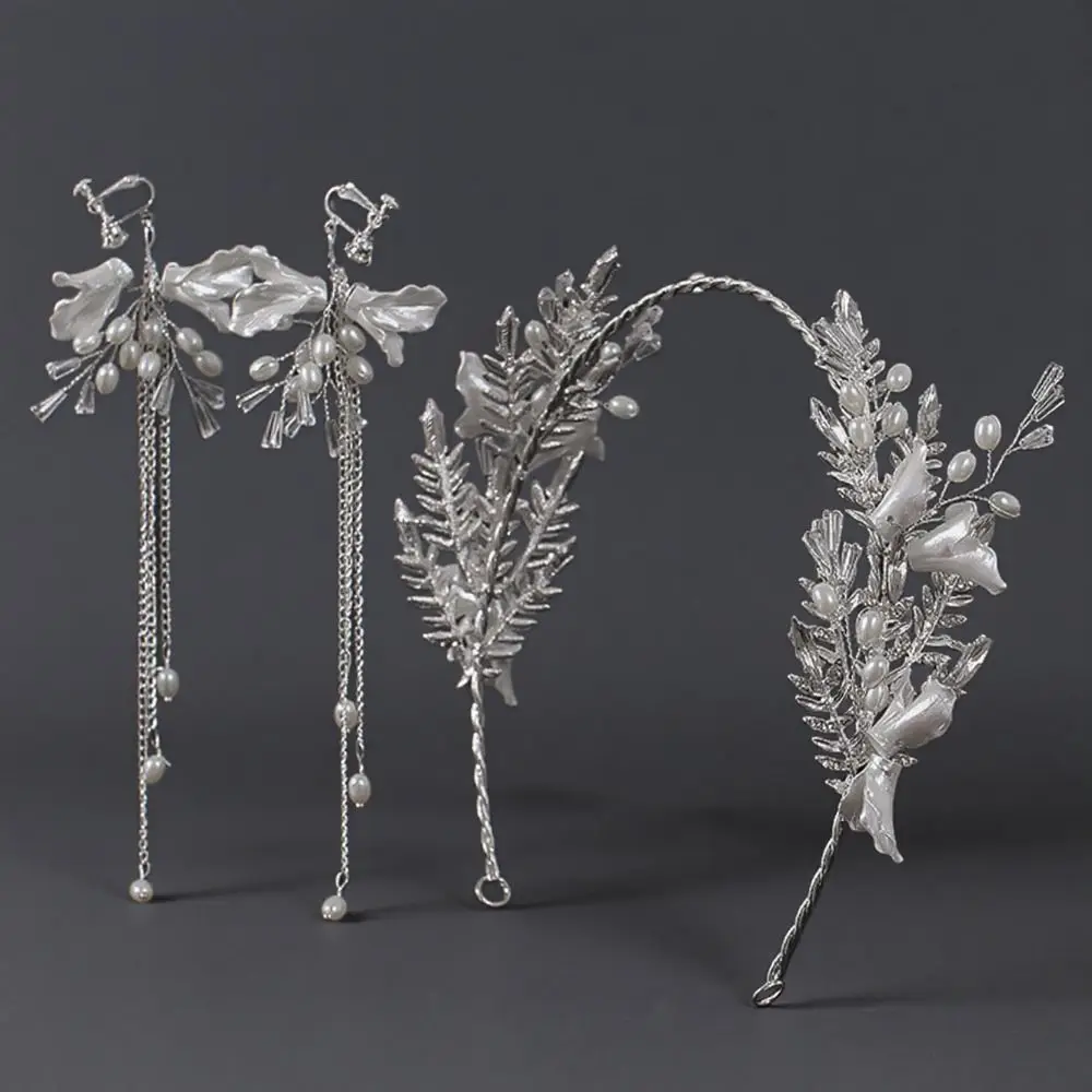 

Glitter Bride Wedding Tiaras Handmade Tassels Earring Bridal Headwear Earring Set Comfortable To Wear Luxury Rhinestones