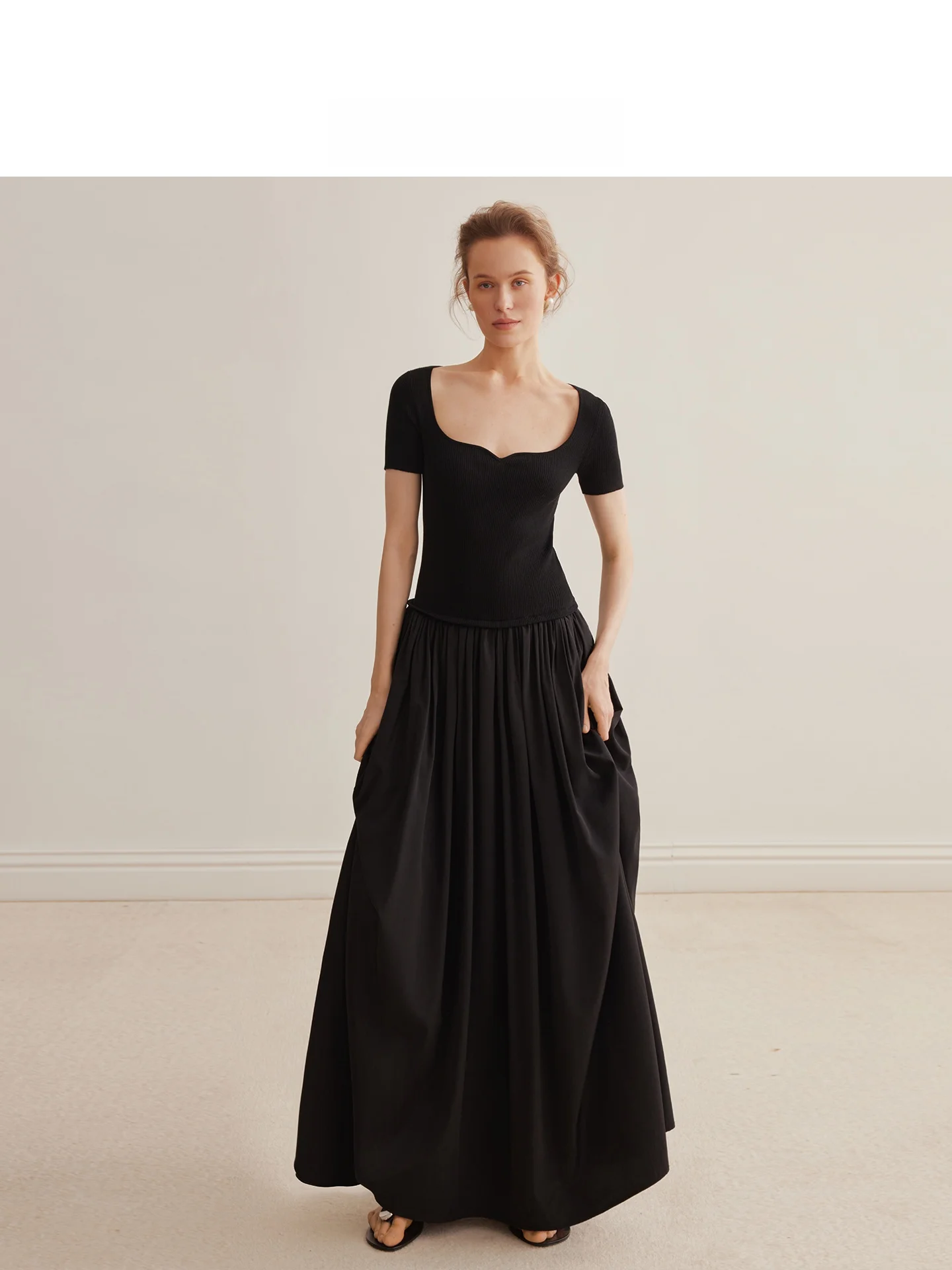 Ele Knitted Dr Wome…