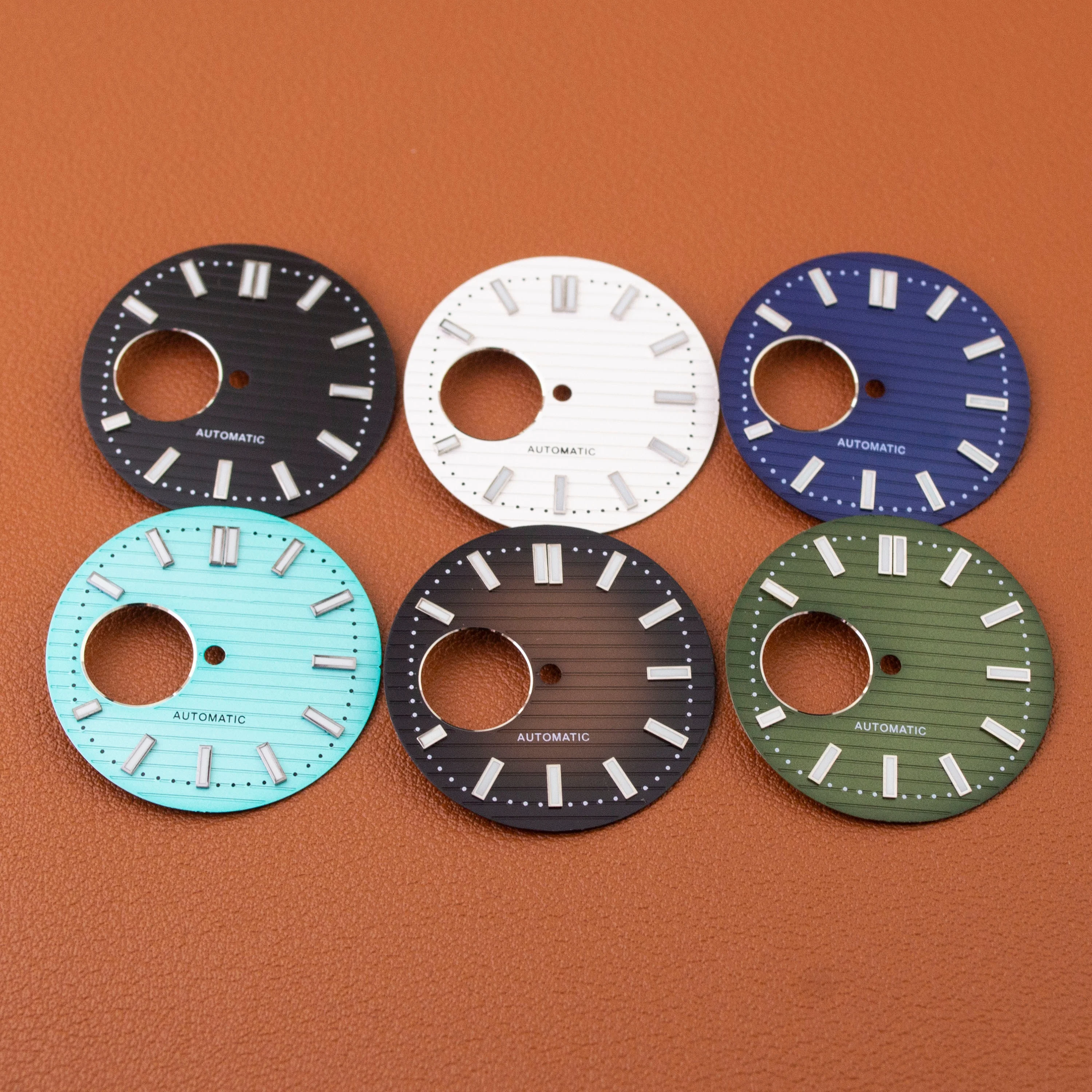 

NH38 Watch Dial Green Luminous Fit NH38 Movement Nautilus Watch Face Watch Accessories Parts Replacements 30.5mm Dial