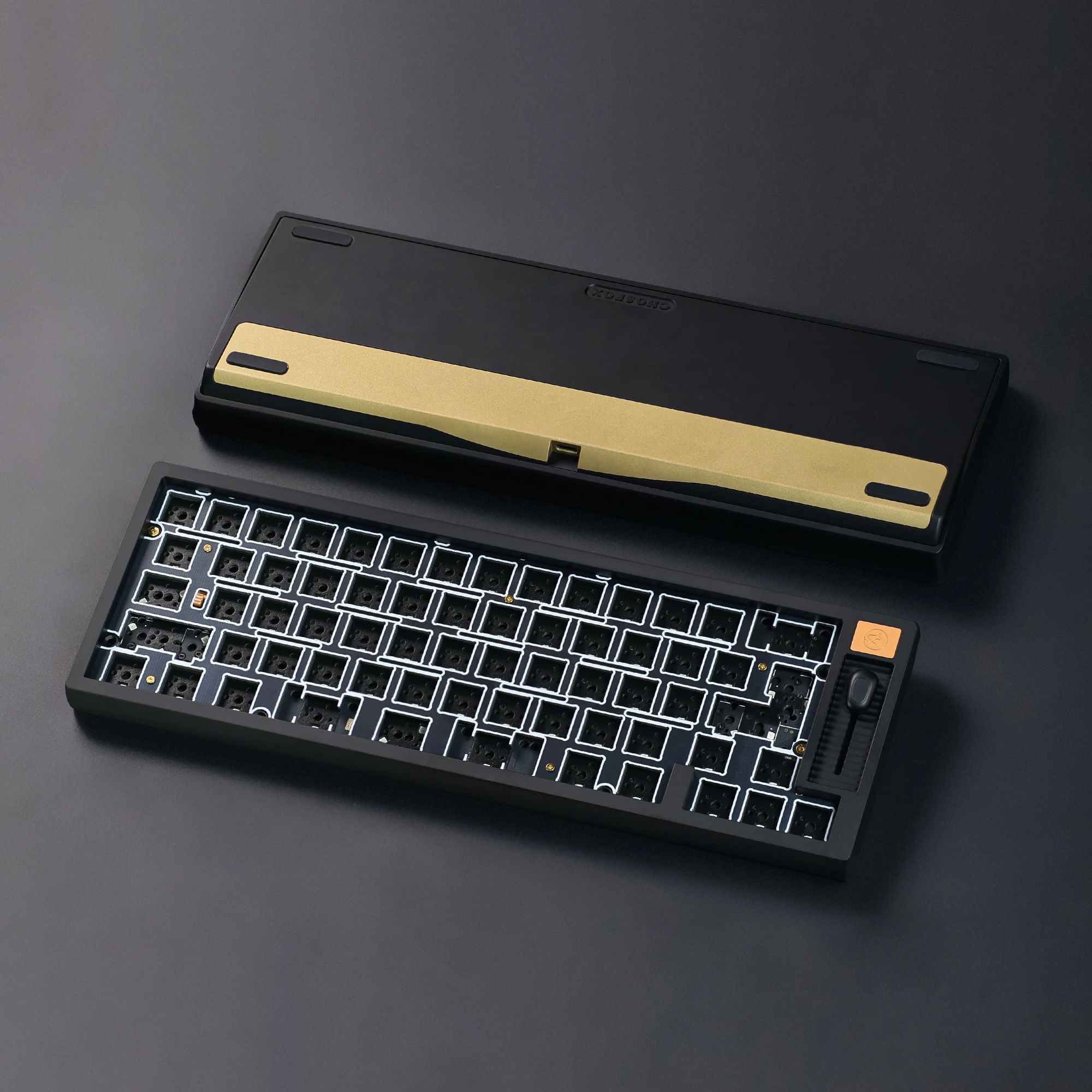 Chosfox FOX65 Custom Mechanical Keyboard: The Ultimate Tri-Mode