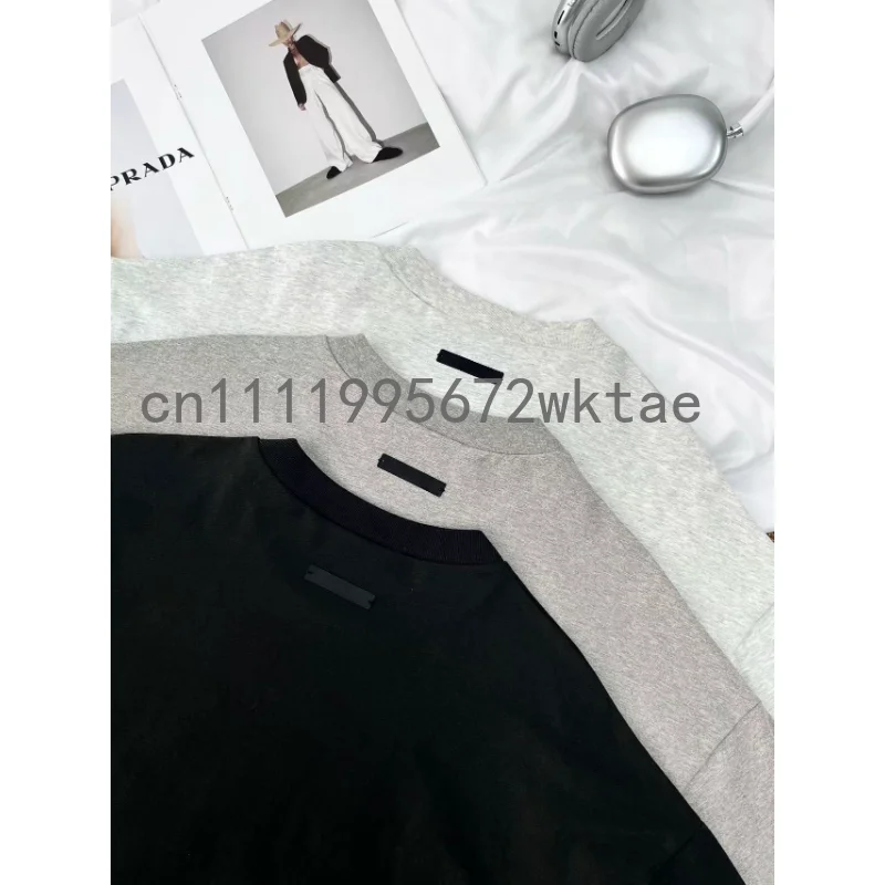 2025 Classic Men's Short Sleeve Set Luxury Design Silicone Letter Round Neck T-shirt High Street Couple Loose Cotton Shorts Suit view 5