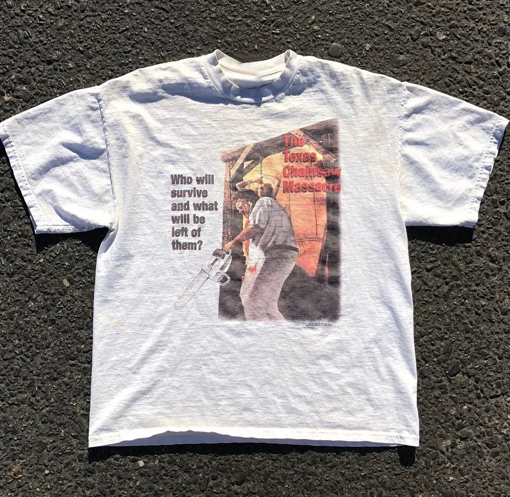 The Texas Chainsaw Massacre 1974 Movie Poster Graphic T-Shirt Cotton Men Women Streetwear Tee