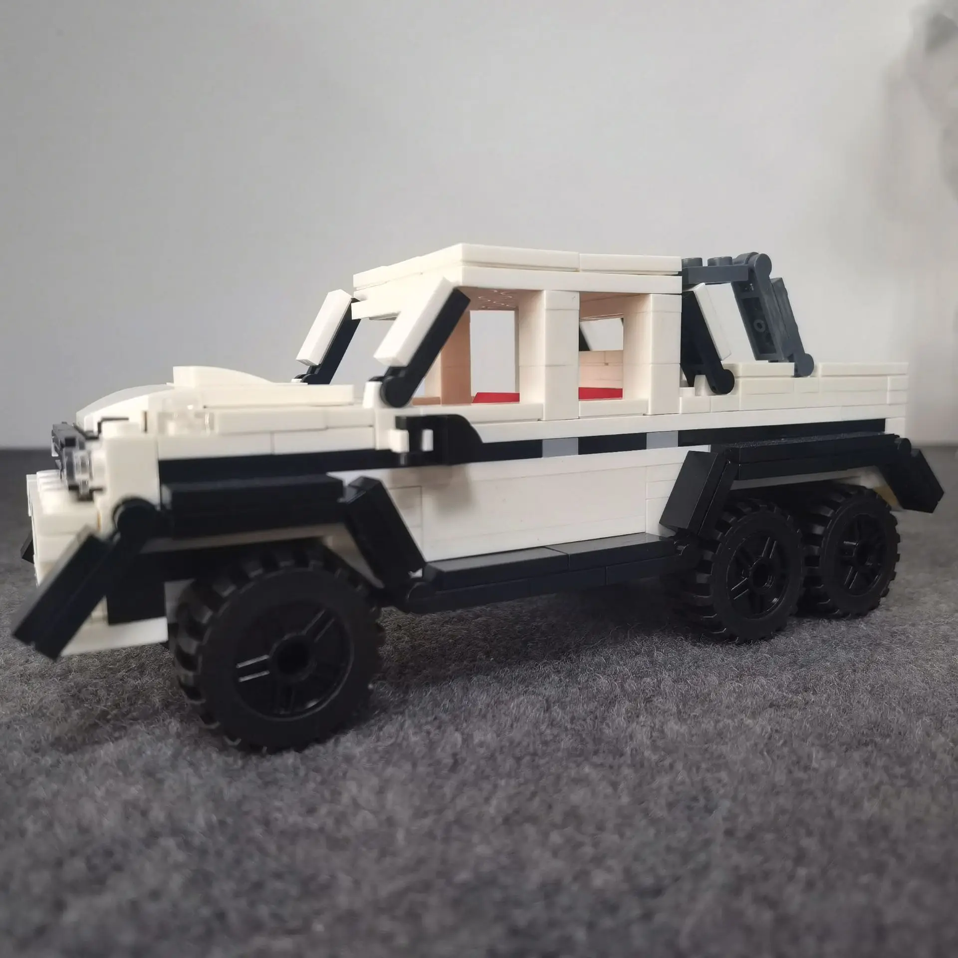 SUV off-road car pickup truck compatible  small particles building block educational toys wholesale foreign trade cross-border