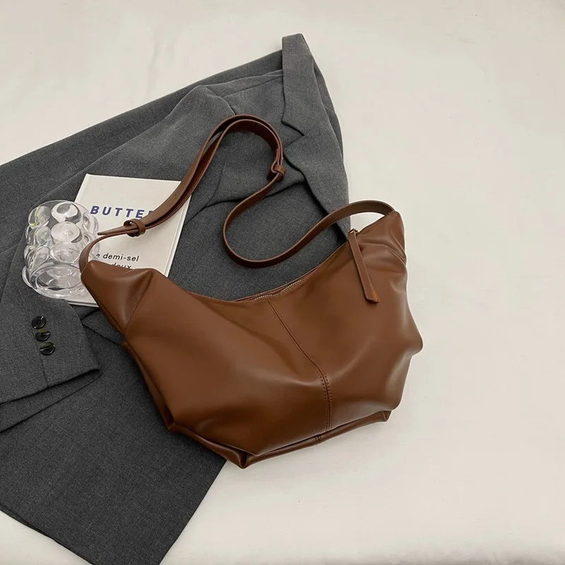 Hobo Bag Large Capacity Fashion New PU Leather Pleated Dumpling Crossbody Bag Personalized All-match Solid Color Zipper Purses