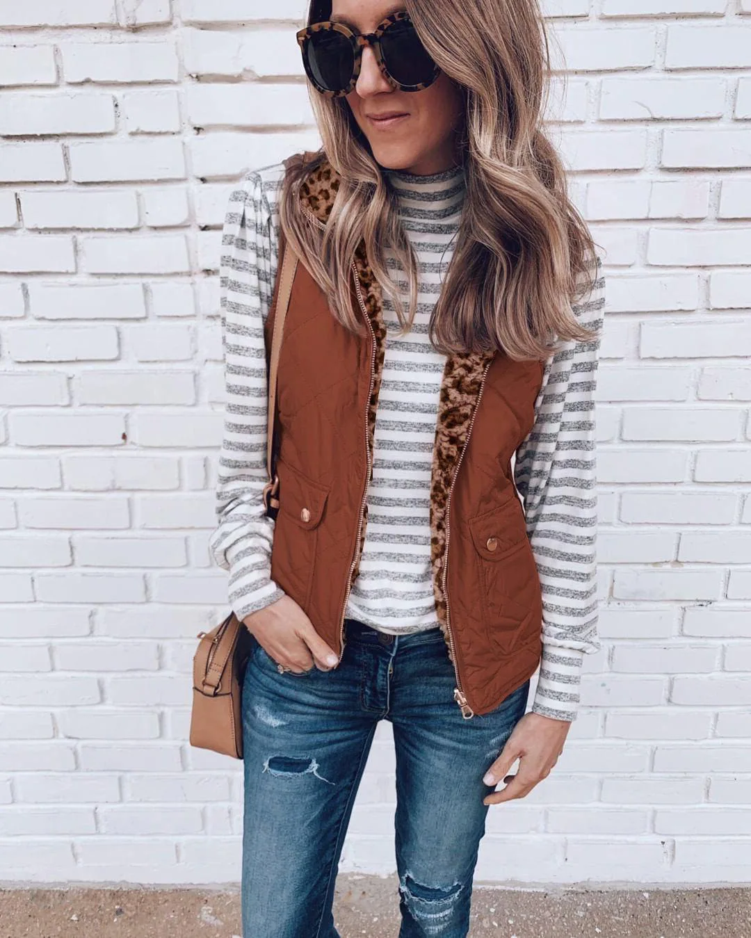 

Жилет с двусторонними карманами на молнии, осенне-зимний, теплый, двусторонний, без рукавов, стильный, для многослойного ношения, для женщин