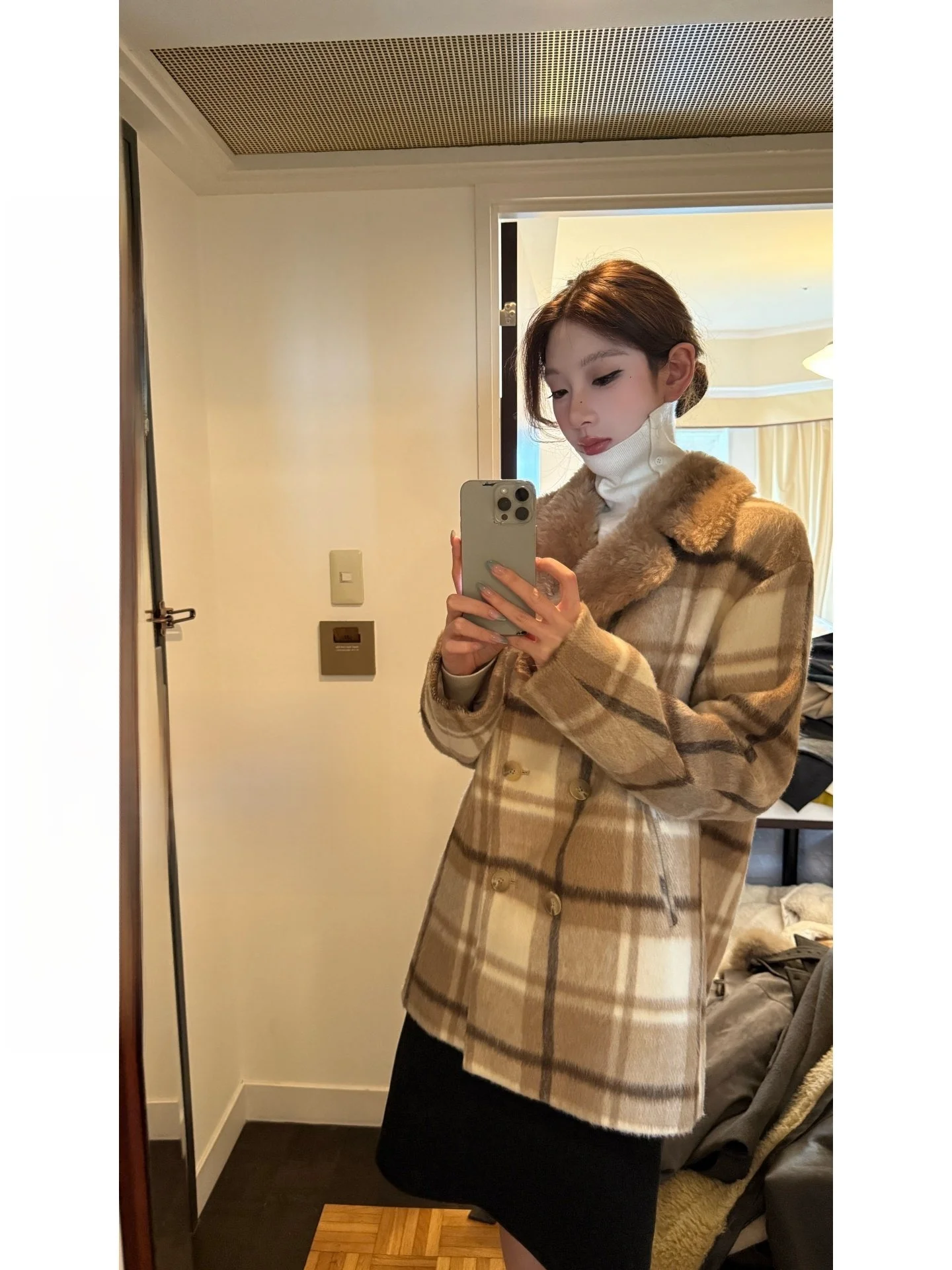 

Yangzifan Wool Blend Plaid Coat Women's Autumn Winter ort Collar Medium Length Woolen Coat Casual Loose Fit Warmth