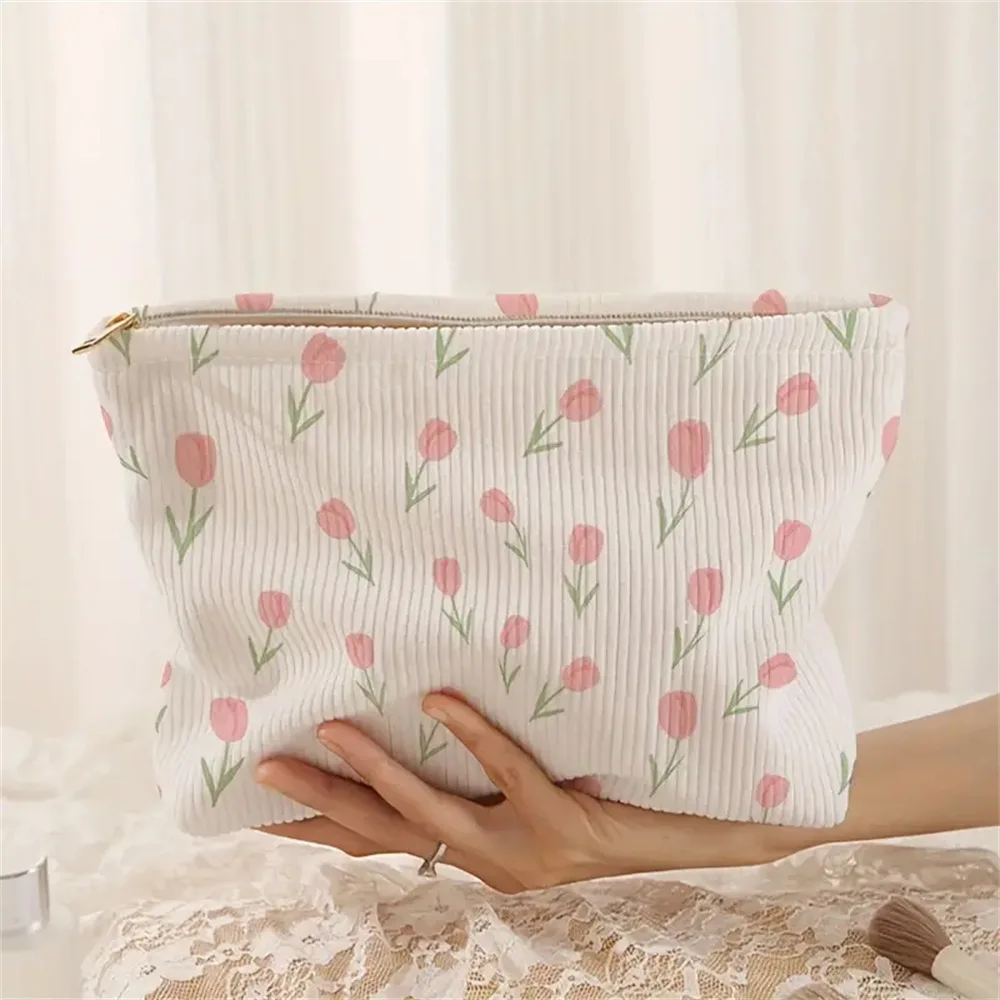 Tulip Pattern Cosmetic Bag Corduroy Zipper Makeup Organizer Lightweight Portable Travel Cosmetic Storage Bag Women Trendy Clutch