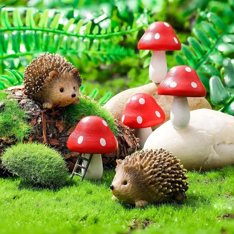6Pcs set Outdoor Fairy Wild Garden Resin Hedgehogs and Wood Mushroom Accessories Miniature Garden for Plant Bonsai Craft Decor