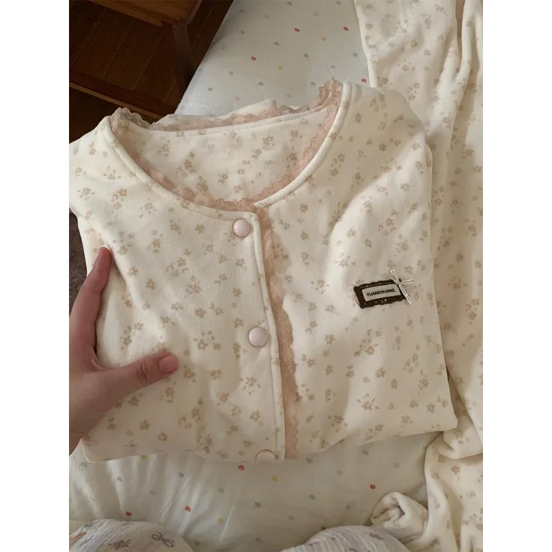 

Women's Autumn Winter Sweet Floral German Velvet Pajamas Set Skin Friendly Warm Double Sided Polished Loungewear Girls XXXL