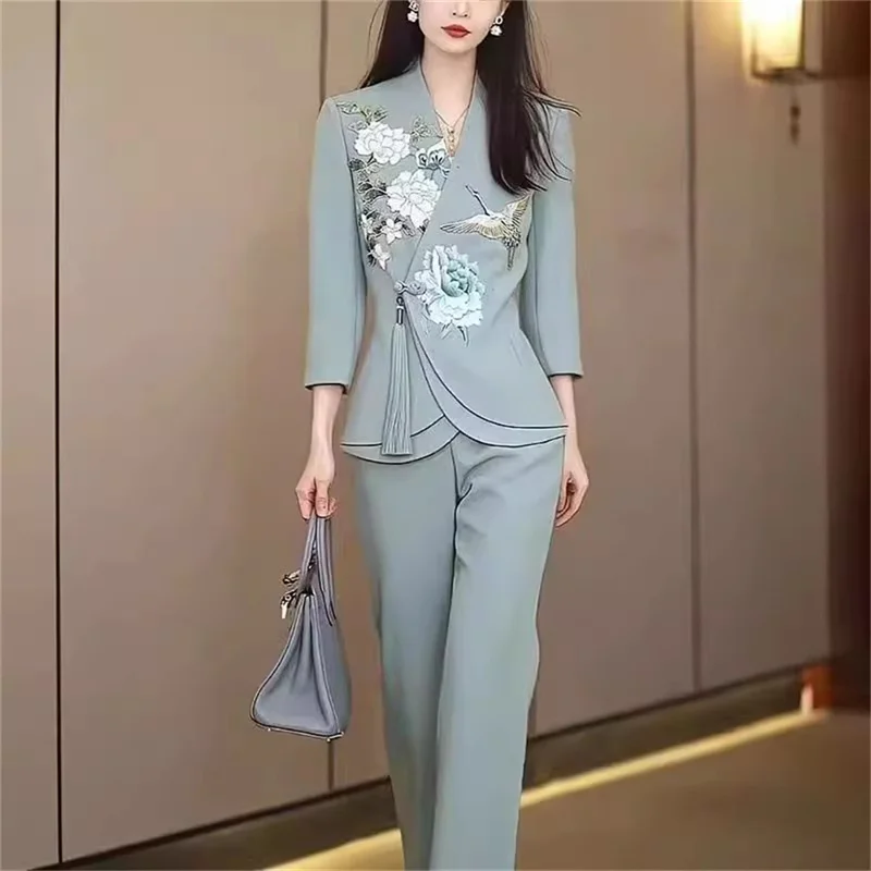 Chinese Style Suit Women\'s Summer Suits New Heavy Craft Embroidery 3/4 Sleeve Top Micro Flared Pants Temperament Two-Piece Set