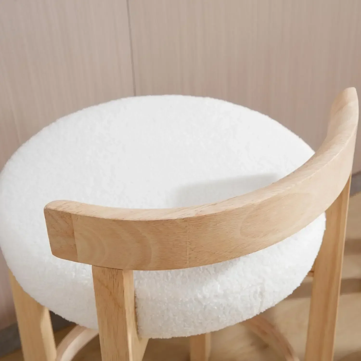 Ensemble de 4 tabourets de bar Mid-Century, comptoir sherpa de 26.5 pouces, blanc