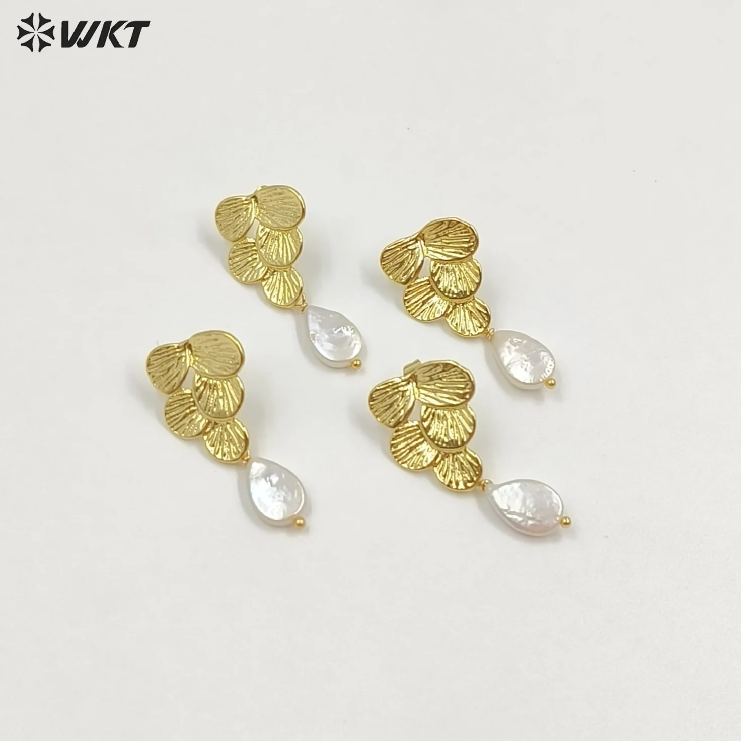 

WT-MPE167 Minority Natural Freshwater Pearl Niche-design Earrings 18k Real Gold Plated For Girls Jewelry Gifts