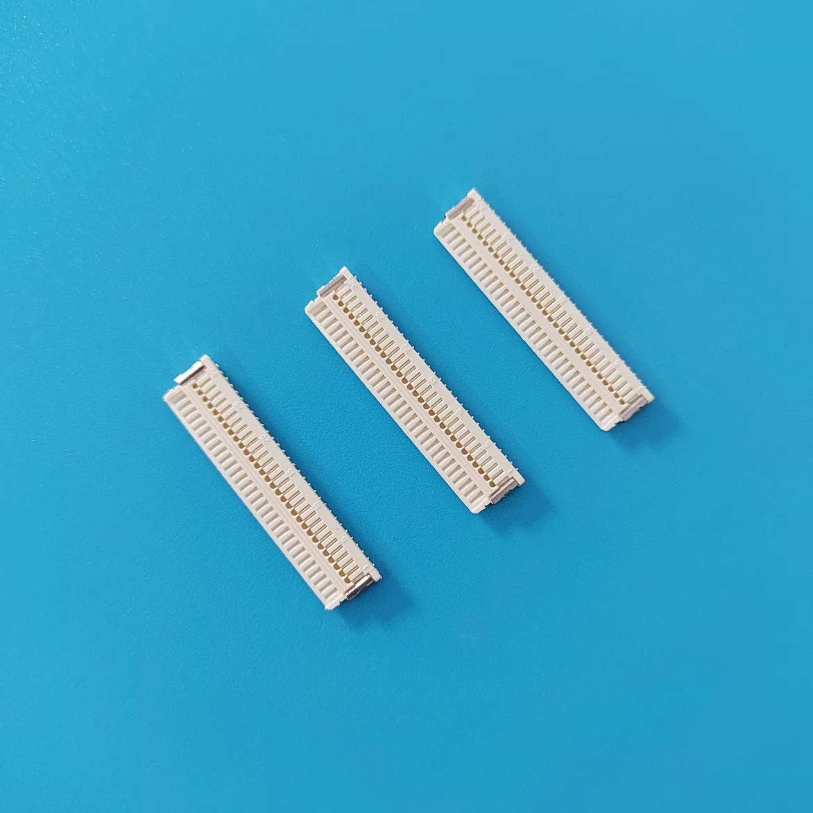 alternatives FIX 30P FI-X30H,1.00mmPitch,Housing,Terminal Single Row,FI-XC3A-1-15000,FI-XC3B-1-15000,FI-XC3-1-15000