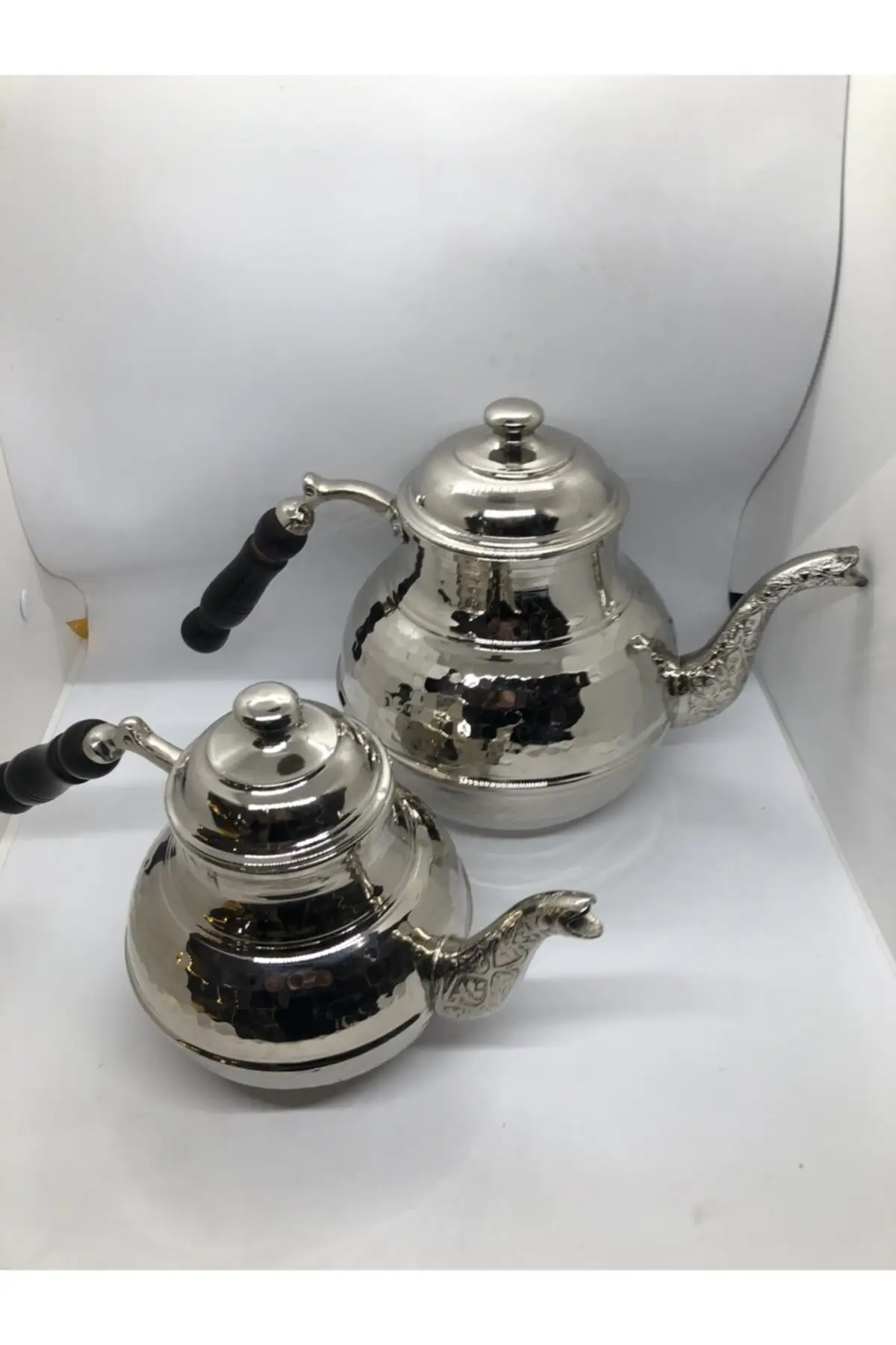 Heavy duty copper teapot and six large size Cooper Luxury Cups