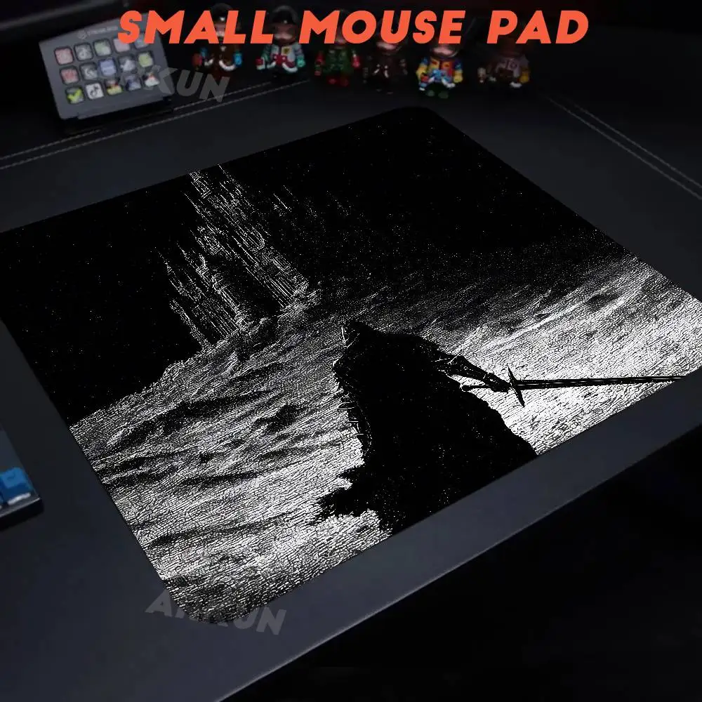 

New Black Color Cool Dark Knight Game Mousepad Delicate Fabric Control Feel Big Size Accurate Positioning