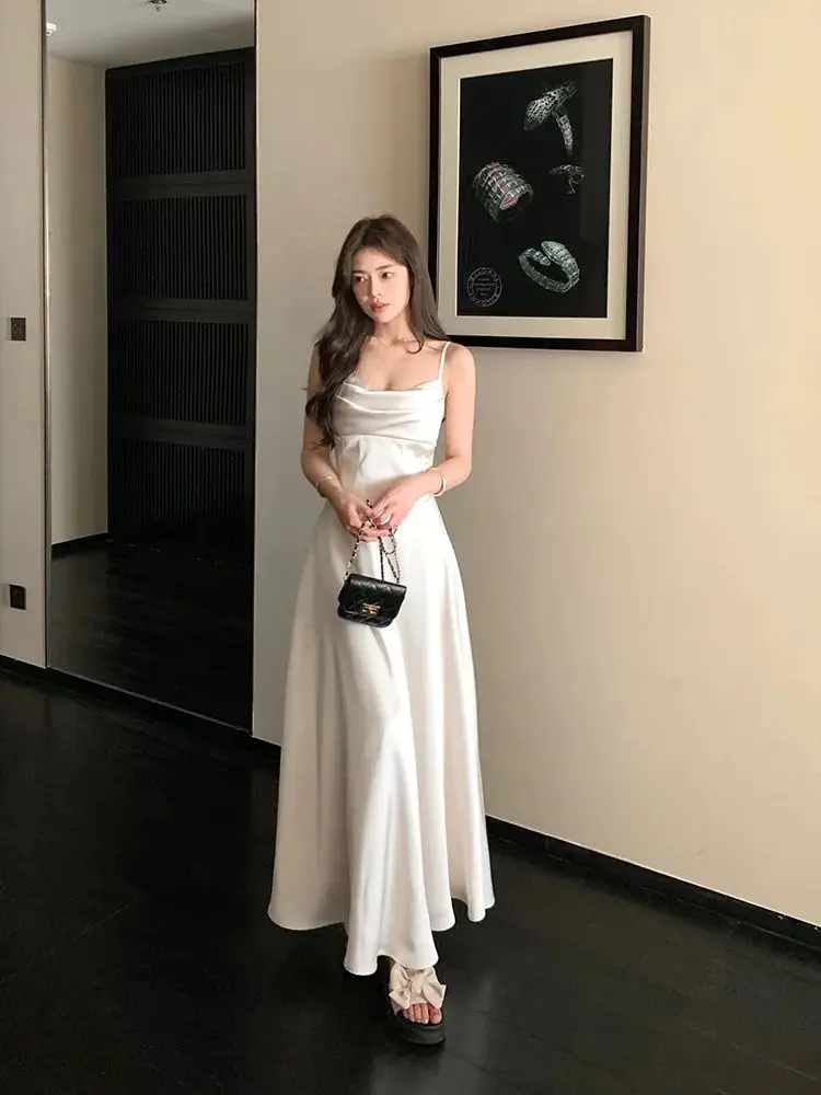 مزاجه الحمالة الصيف جديد الساتان سليم بلون فستان أنيق متعدد الاستخدامات