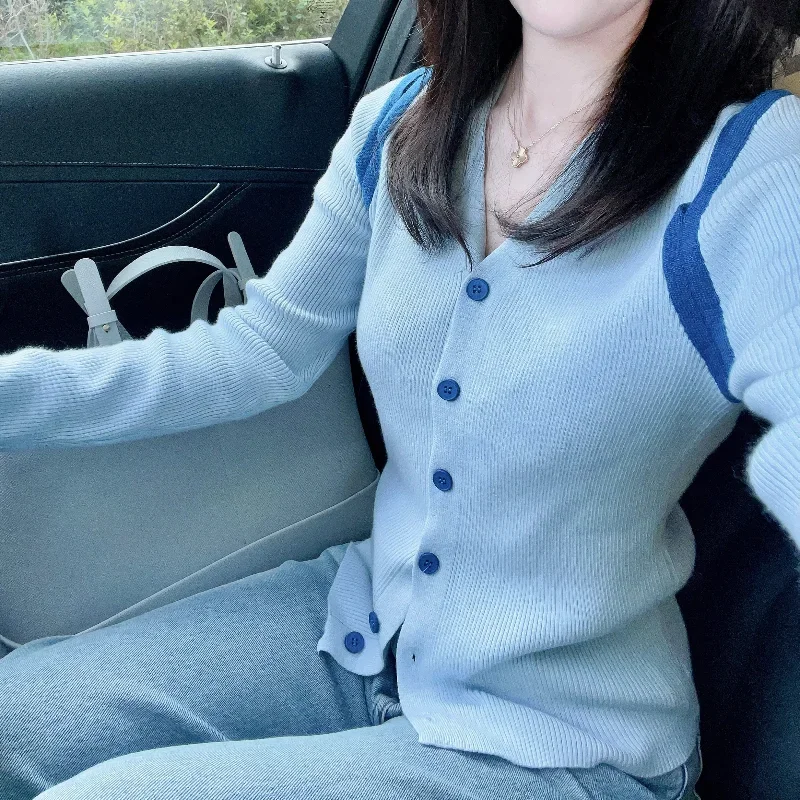 سترة نسائية محبوكة برقبة على شكل حرف v بقصة ضيقة أنيقة مفرغة مكشوفة الأكتاف ملابس نسائية ربيعية مثيرة للفتيات تناسب جميع الأعمار