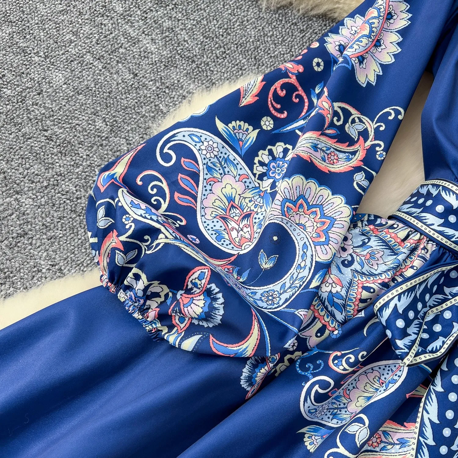 Robe de mode pour femmes