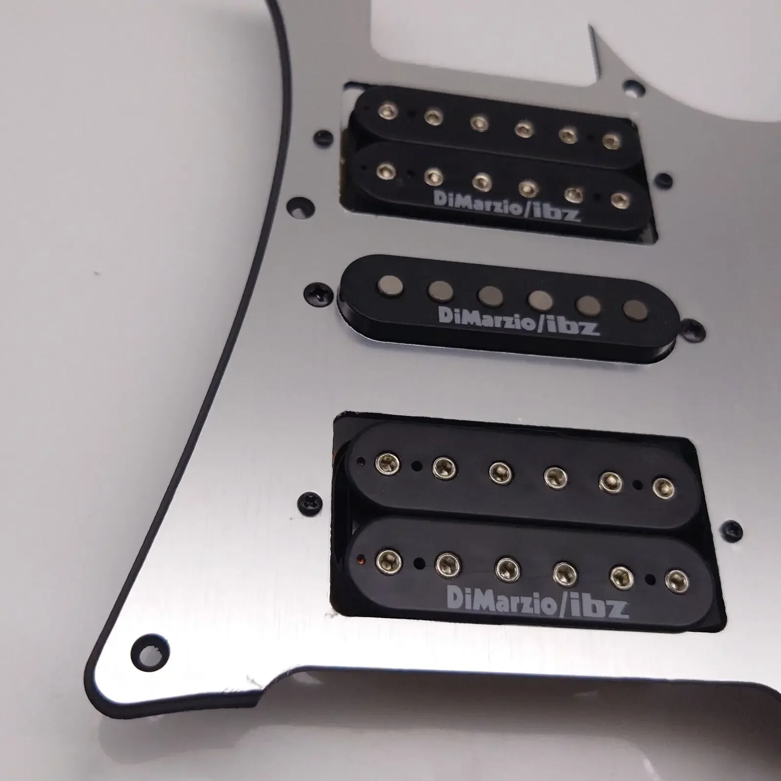 Upgrad IBZ RG GuitarPrewired Guitar Pickguard Set Multifunction Switch Loaded HSH Black Model Alnico Pickups Welding Harness