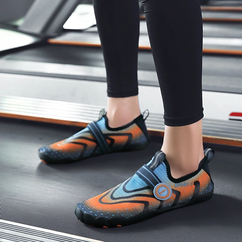 

Men's Water Shoes, Quick-Drying Beach Shoes, Non-Slip, Anti-Cut, Creek-Tracing Shoes, Breathable Sandals, Beach Shoes, Snorkeling Shoes