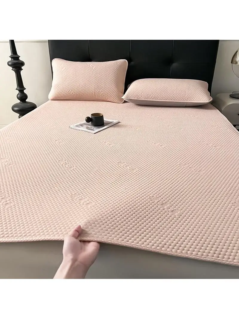 new-a-class-summer-ice-bean-ice-silk-cooling-mat-bedding-single-three-piece-set-mattress-protector-cover-bed-sheet-cover