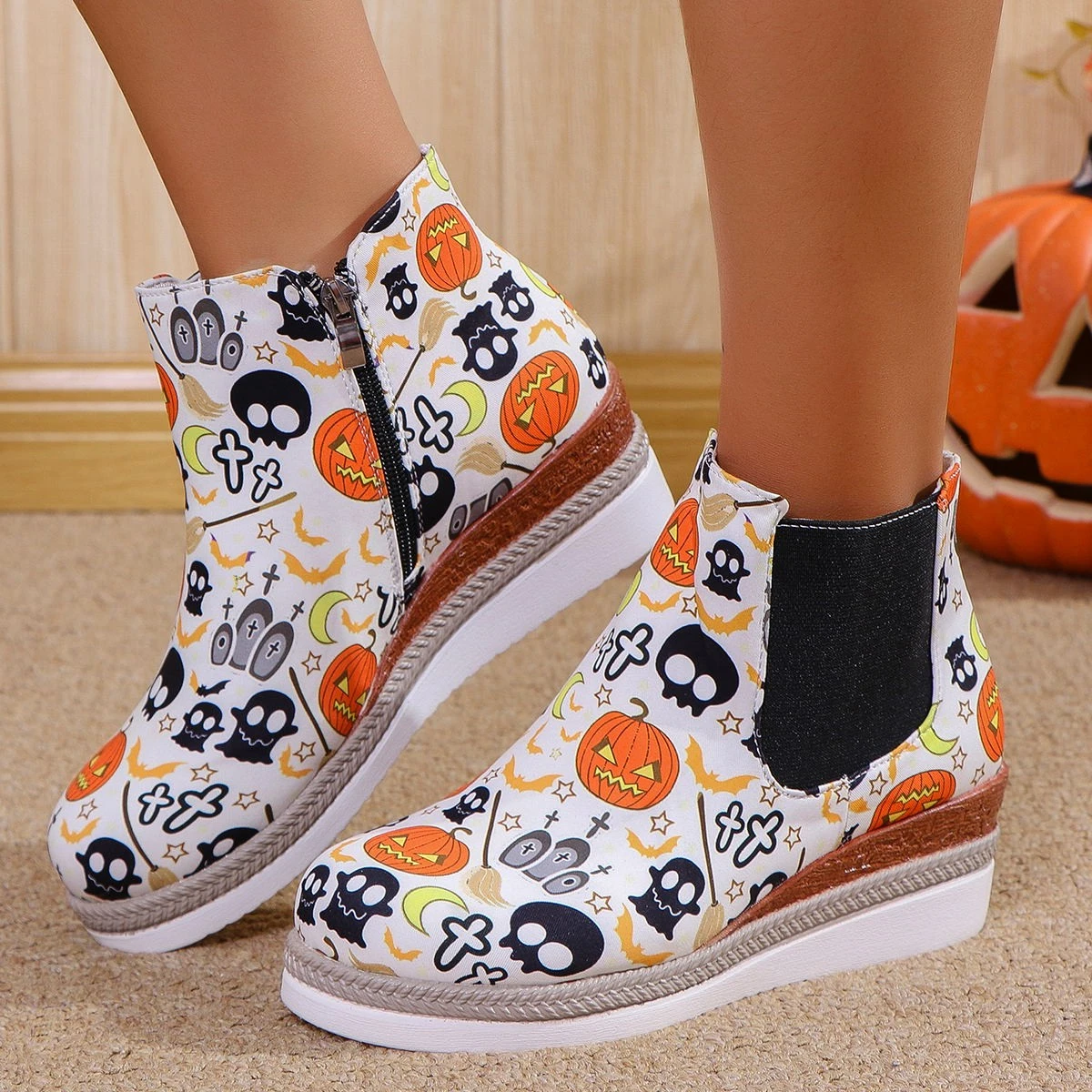 

Women's Wedge Boots Skull Head Printed Short Boots Women's 2024 Autumn Winter New Halloween Personalized Trend Printed Boots