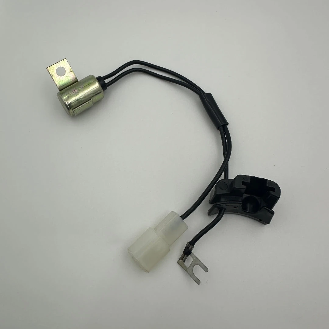 Ignition Condenser for Mazda Engines OE 3823-24-322(382324322) 8254-24-322(825424322) D67Z-12300-B(D67Z12300B)