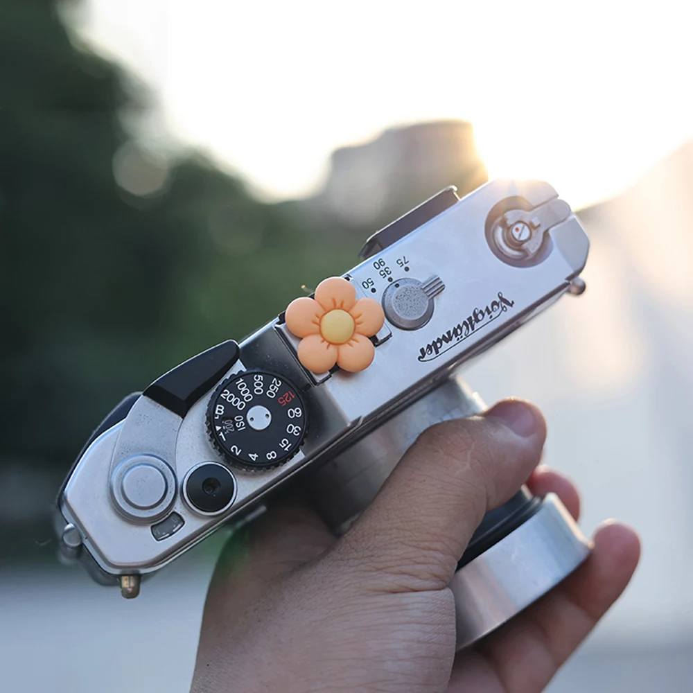 Camera Hot Shoe Cover Lovely Cartoon Flower Cap for Canon Nikon Z50 Sony Fuji XS20 Olympus Pentax Photography DSLR Accessories