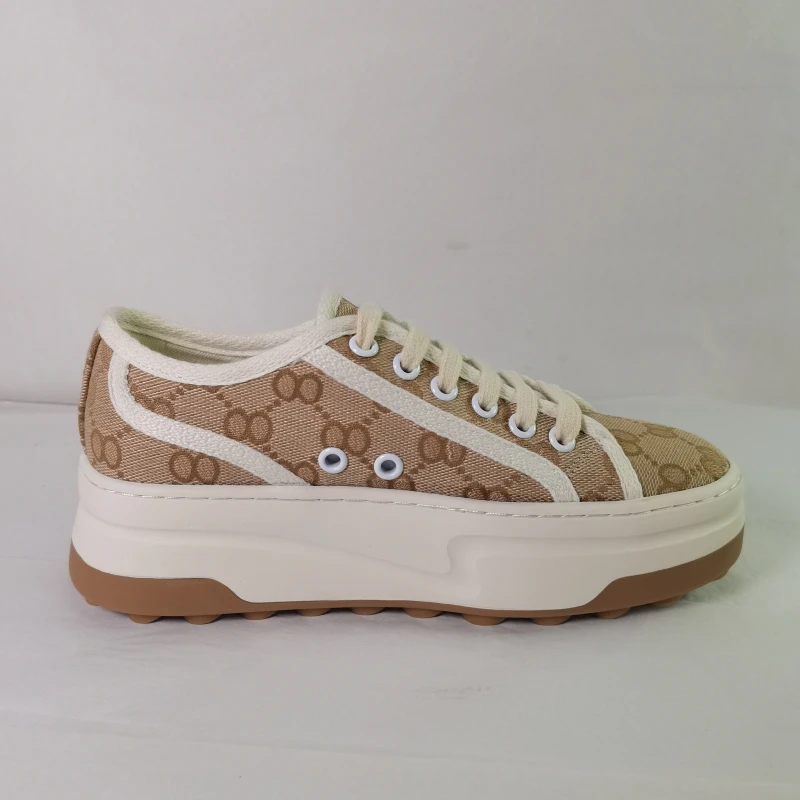 Spring and autumn canvas shoes low-cut, sports shoes, thick-soled casual shoes, same style for men and women, adults