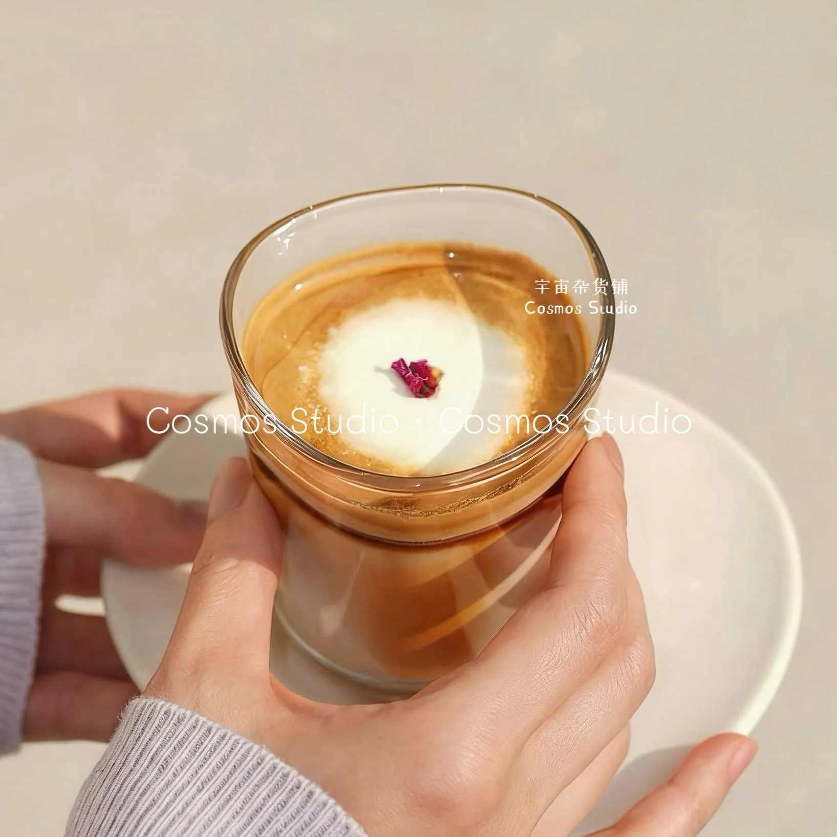 Irregular Coffee Cup, Exquisite Wine Cup, Triangular Glass Water Cup, Table Decoration Gift, Banquet Decoration