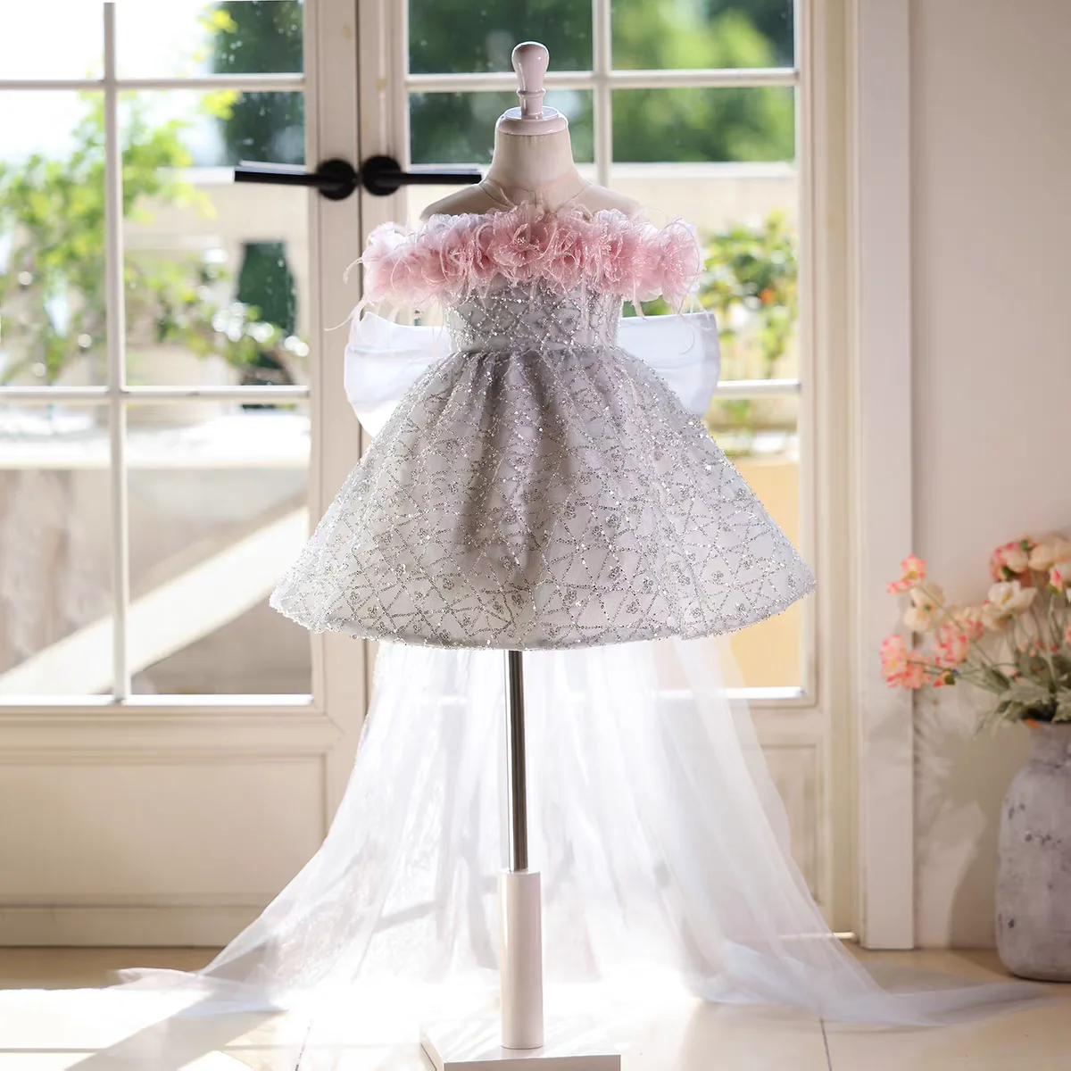 

Dreamy Vow D146, серебряное элегантное платье для девочек с цветами и шлейфом длиной до колена, детское праздничное платье на свадьбу, день рождения