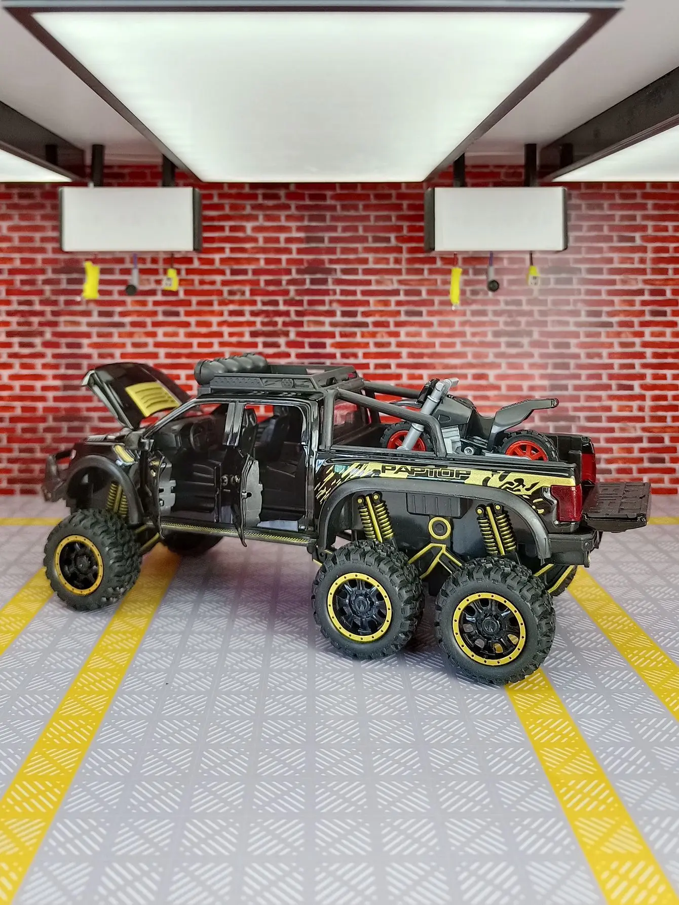 1/32 Raptor F150 Off-roadรถยนต์รุ่นของเล่นโลหะผสมDiecastเสียงดึงกลับโลหะรถของเล่นสําหรับของขวัญเด็กคอลเลกชัน