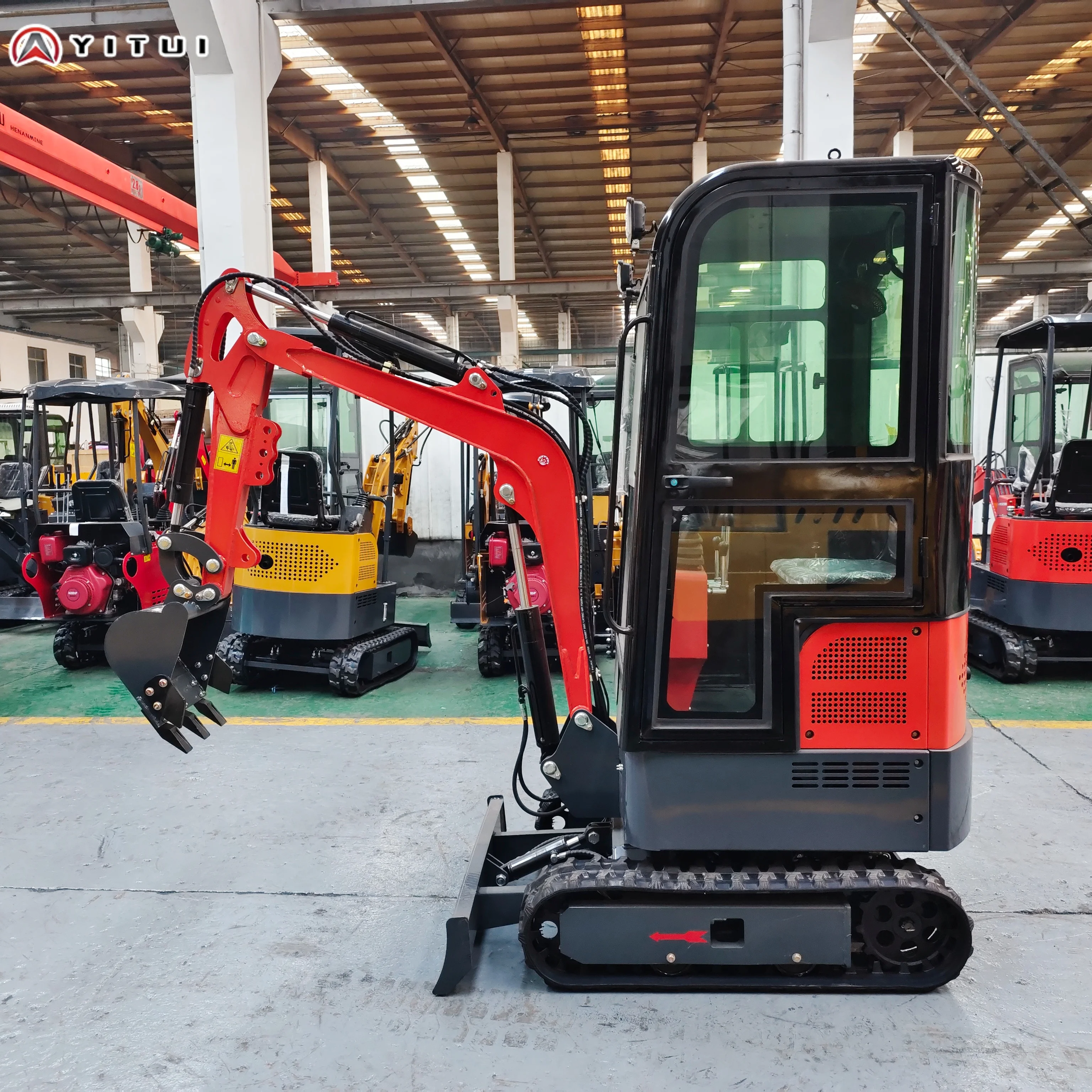 بيع منخفض بسعر 1.5 طن حفارات صغيرة مخصصة متعددة الوظائف محركات كوبوتا Ce Epa Euro 5 حفارات صغيرة