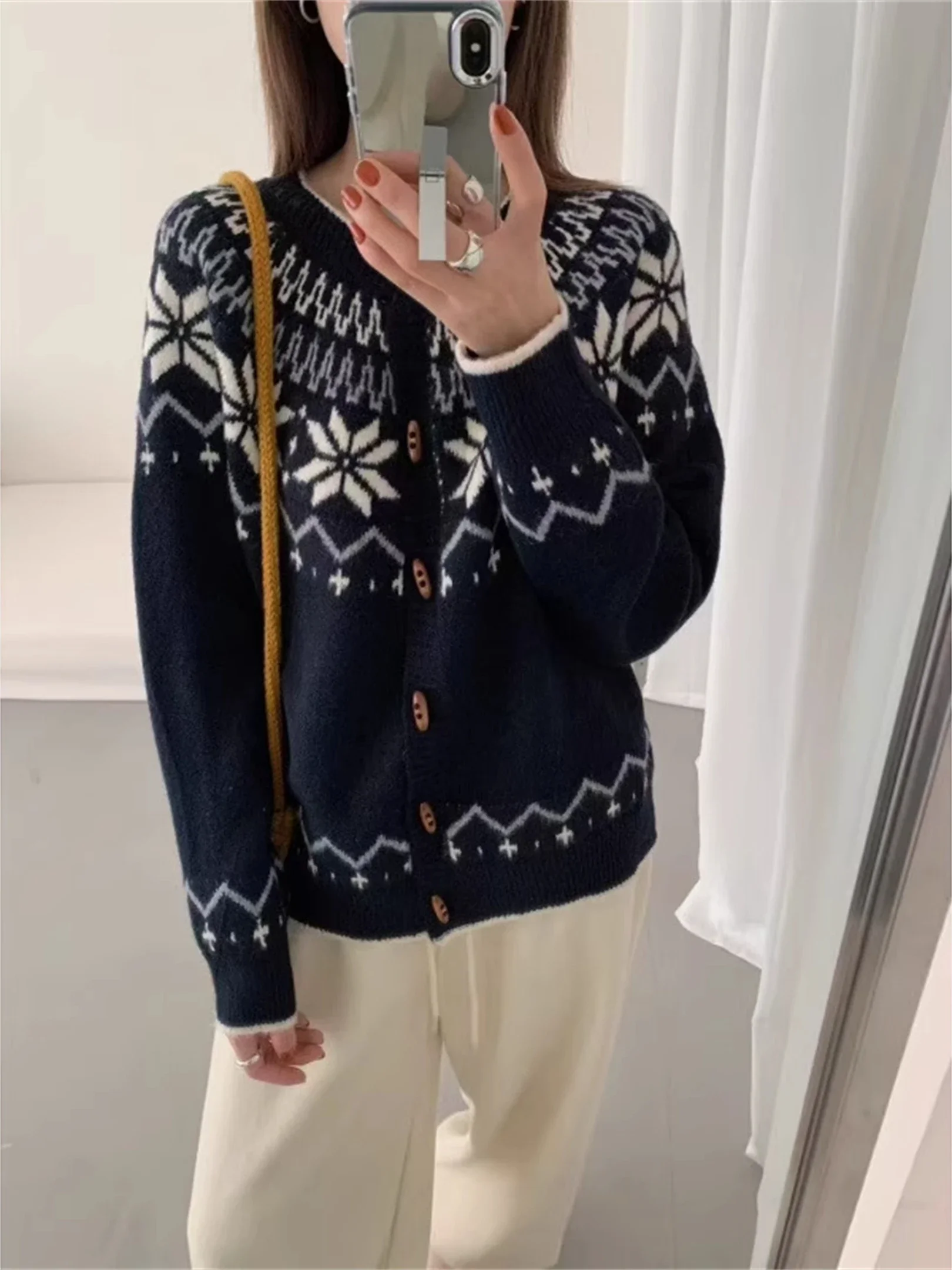 Women's Loose Fitting Belly Covering Sweater Outerwear Retro Embroidery Korean Sle plus Size Knitted round Open Cardigan