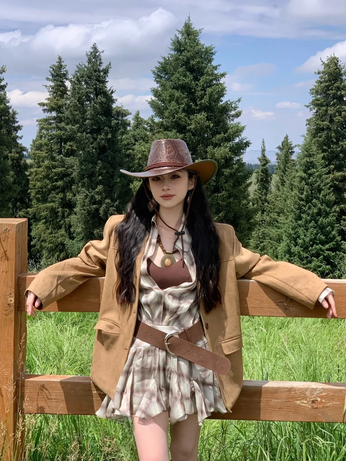 

Жакет Simona свободного кроя, теплый коричневый, средней длины, универсальный, для повседневной носки, женская повседневная одежда